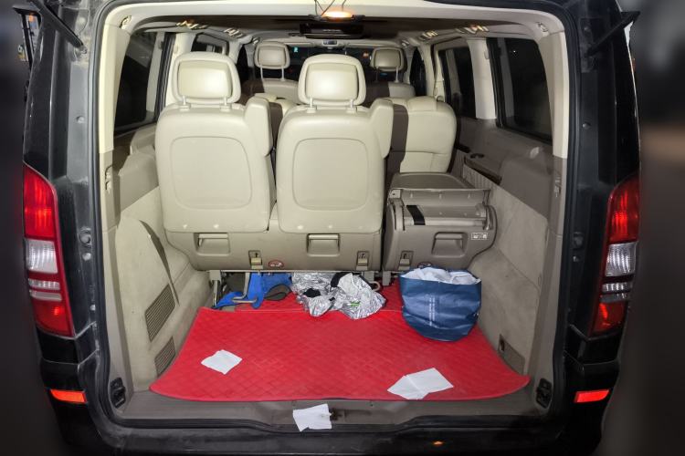 Used Mercedes-Benz Viano 2011 2.5L Navigator Edition
