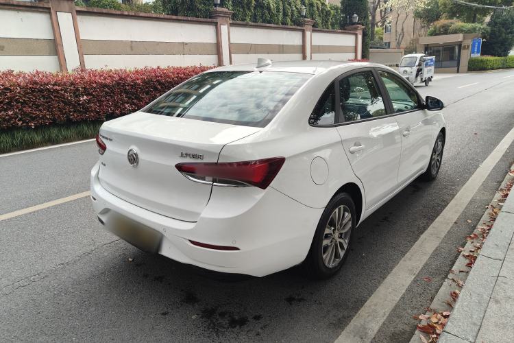 Used Buick GT 2018 18T Automatic Elite Model
