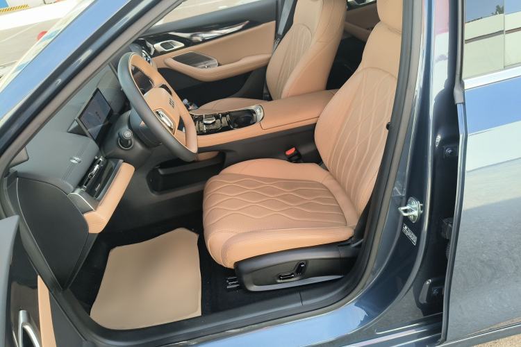 Used Geely Galaxy A7 2025 Model EM-i 150km Starship Edition Left Front Seat