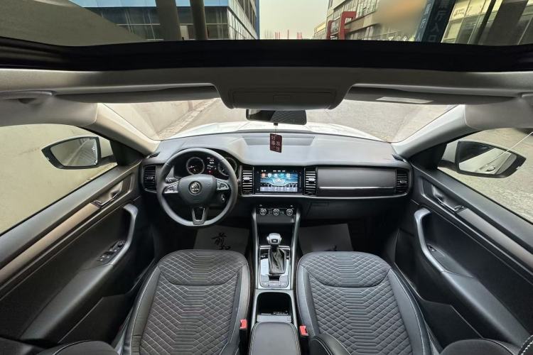 Used Skoda Kodiaq 2018 Facelifted TSI330 5-Seater Two-Wheel-Drive Comfort Edition
