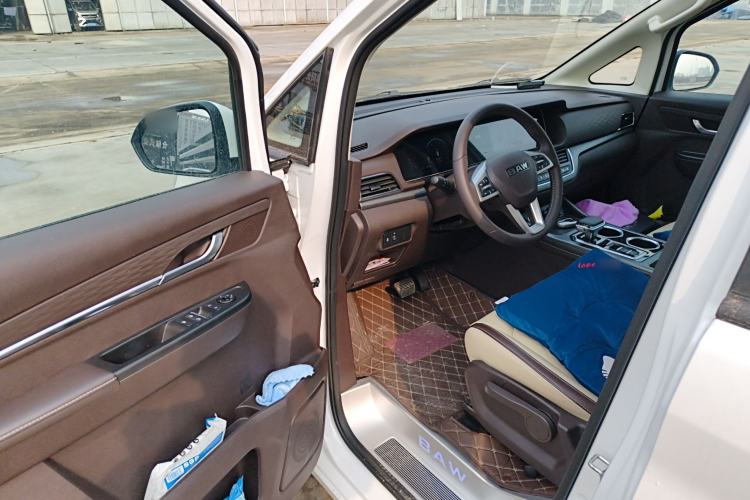 Used BAW Ruisheng Ace M7 2023 2.0L Automatic Long-wheelbase Business Version 7 Seats