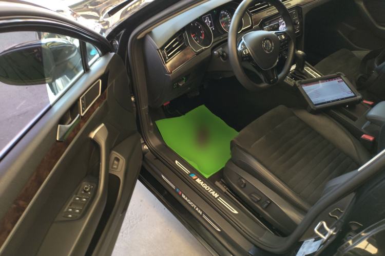 Used Volkswagen Magotan 2018 330TSI DSG Luxury Model Driver Seat