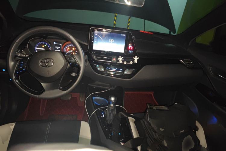 Used Toyota IZOA 2021 2.0L Yichi SPORT