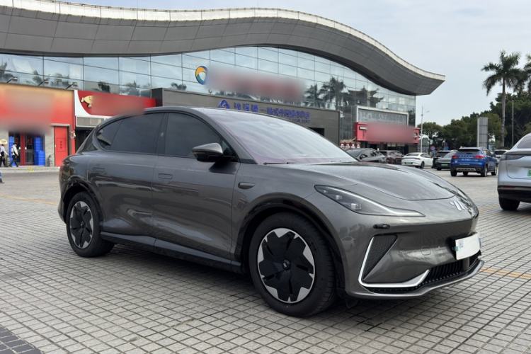 Used IM LS7 2023 90 kWh Elite Rear-Drive Version
