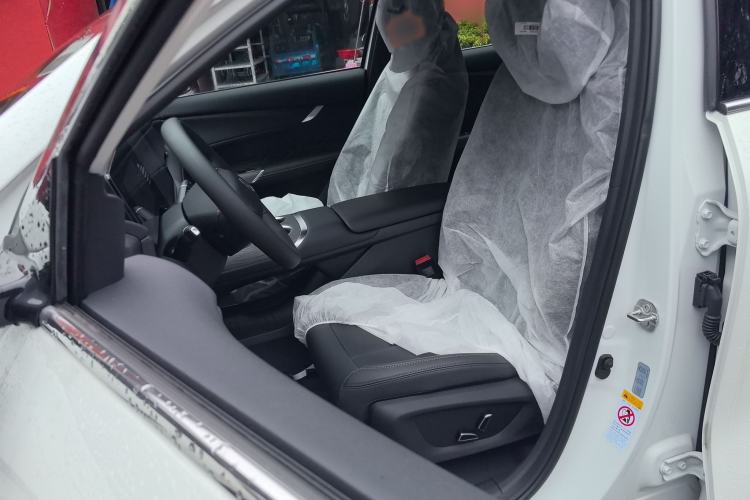 Used CHANGAN CS75 PLUS 2025 Model, 4th Generation 1.5T New Blue Whale Smart Excellence Version