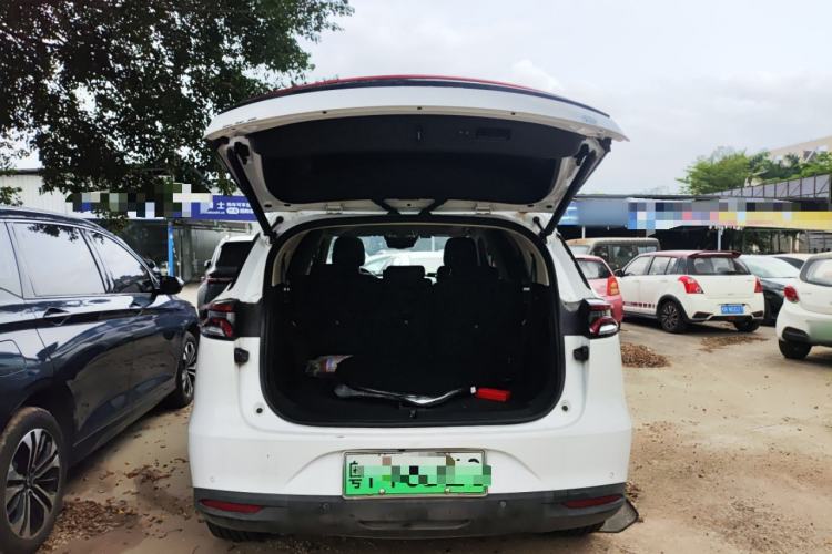 Used BYD Tang New Energy 2018 DM 2.0T All-Wheel Drive Smart Connect Advanced Model 7 Seats China V Emission Standard Trunk