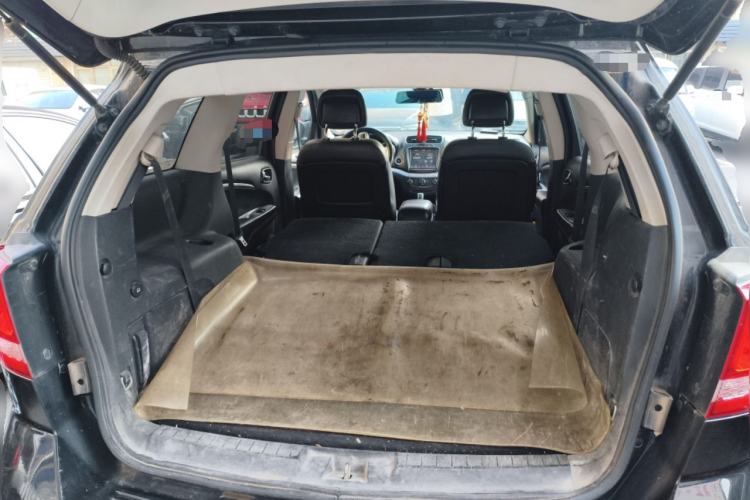 Used Dodge Journey 2013 2.4L Two-Wheel Drive Luxury Version