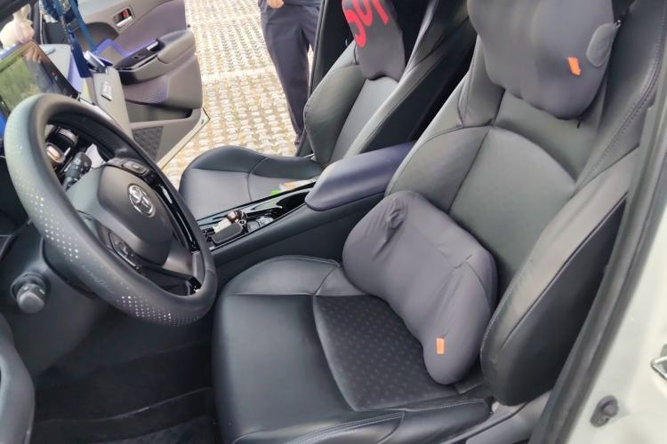 Used Toyota IZOA 2020 2.0L Yichi Version