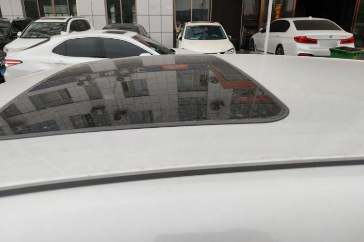 Used Toyota IZOA 2021 2.0L Yixing Version
