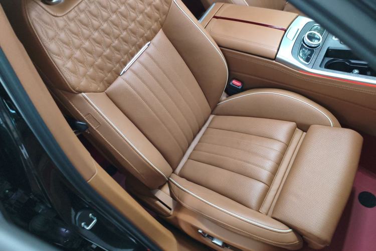 Used Hongqi H9 2023 2.0T Smart Connect Flagship Edition Right Front Seat