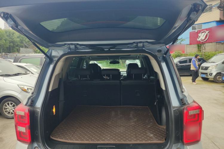 Used GAC Trumpchi GS8 2017 320T Two-Wheel Drive Luxury Smart Connectivity Version (7 Seats)
