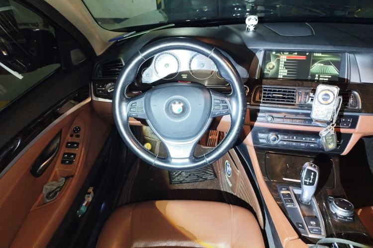 Used BMW 5 Series 2014 528Li Leading Model Steering Wheel