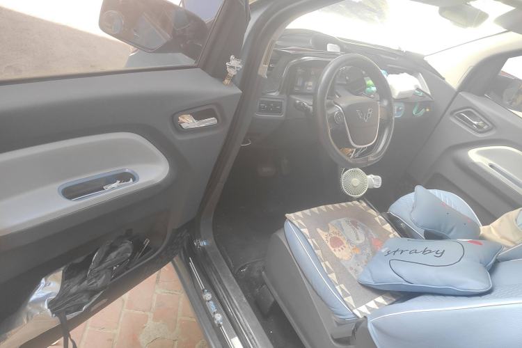 Used Wuling Hongguang MINIEV 2021 Macaron Premium Model – Lithium Iron Phosphate