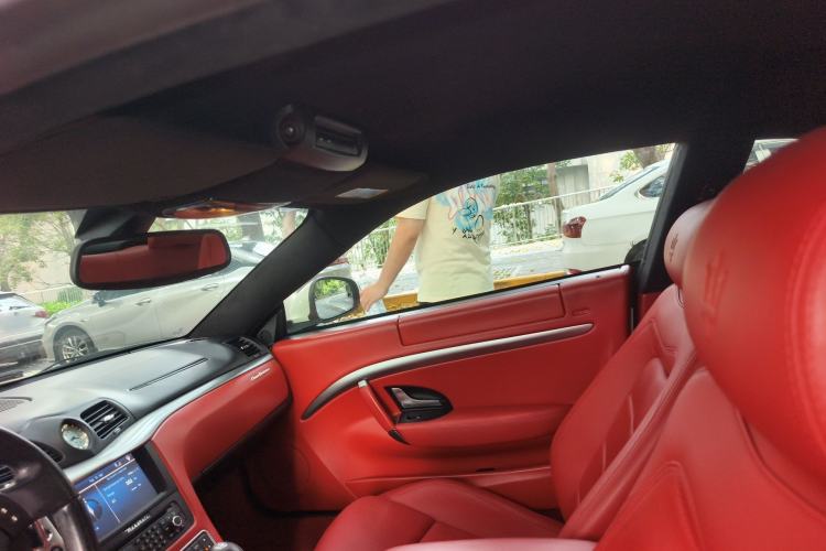 Used Maserati GranTurismo 2007 4.2L Standard Edition Headliner