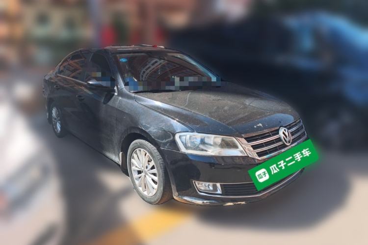 Used Volkswagen Lavida 2013 Revised Version 1.6L Automatic Luxury Edition Front Right 45 Deg