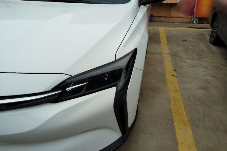 Used Buick Velite 6 2023 430km Range Commuter Version