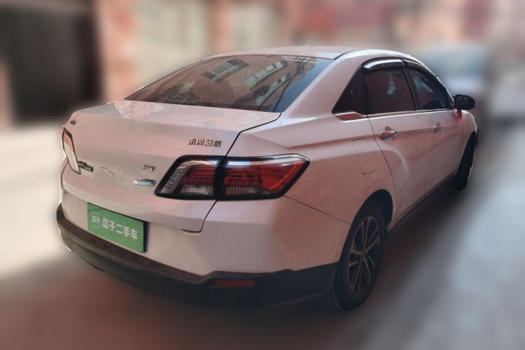 Used Venucia D60 2019 100 000 Honor 1.6L XL CVT Chenku Edition China VI Standard Rear Right 45 Deg