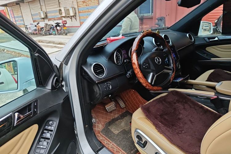 Used Mercedes-Benz M-Class 2010 ML 350 4MATIC Luxury Special Edition