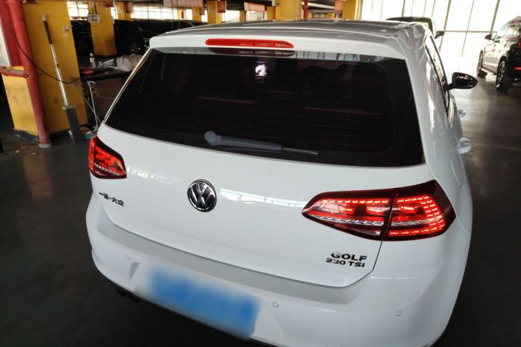 Used Volkswagen Golf 2017 230TSI Automatic Luxury Million-Vehicle Commemorative Edition