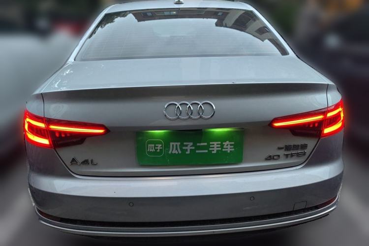Used Audi A4L 2019 40 TFSI Fashion Edition China VI Emission Standard Rear