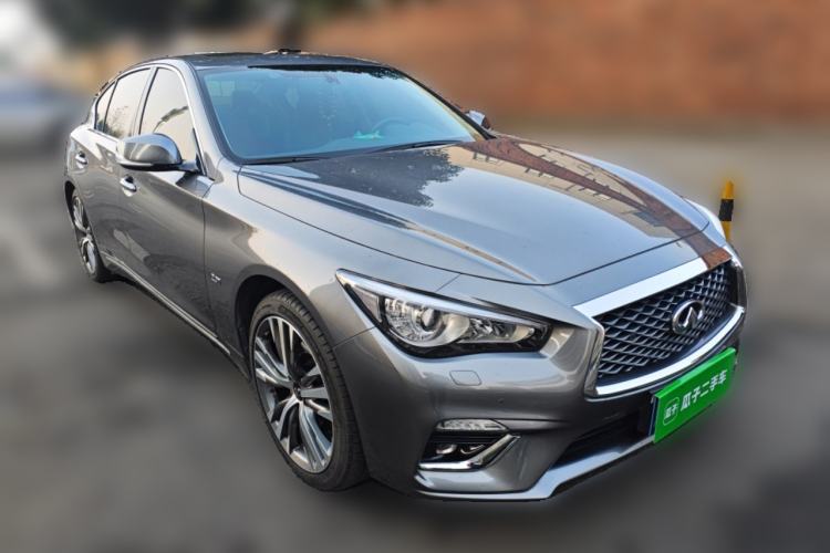 Used Infiniti Q50L 2022 2.0T Enjoyment Edition Front Right 45 Deg