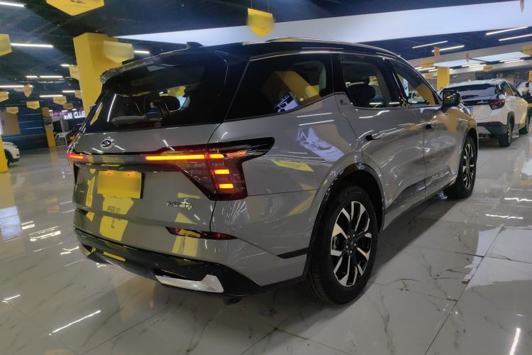 Used Ford Edge 2025 Ford Explorer L 2.0T EcoBoost E-Hybrid Four-Wheel-Drive 7-Seater Supreme Model Rear Right 45 Deg