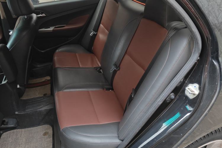 Used BYD F3 2015 Energy-Efficient Model 1.5L Manual Comfort Edition Left Rear Seat