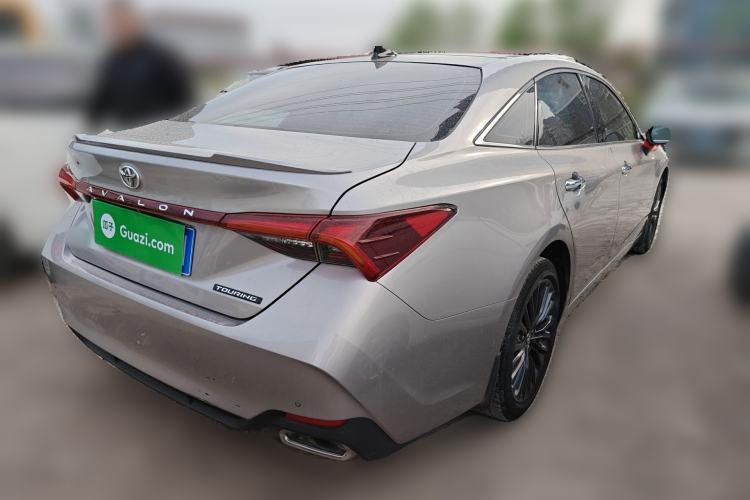 Used Toyota Avalon 2019 2.5L Touring Premium Version China VI Standard Rear Right 45 Deg