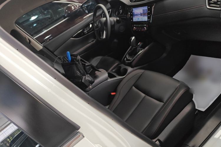 Used Nissan Qashqai 2023 Classic 2.0L CVT XV Comfort Edition
