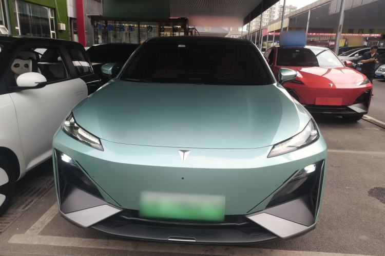 Used Deepal S07 2023 200Max Range-Extended Version
