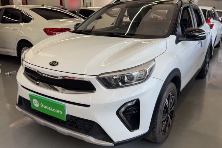 Used Kia kx1 Stonic 2021 1.4L CVT Fun & Sunroof Model