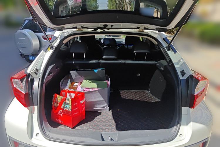 Used Toyota C-HR 2020 2.0L Leading Edition Trunk