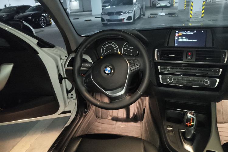 Used BMW 1 Series 2016 118i Leading Model