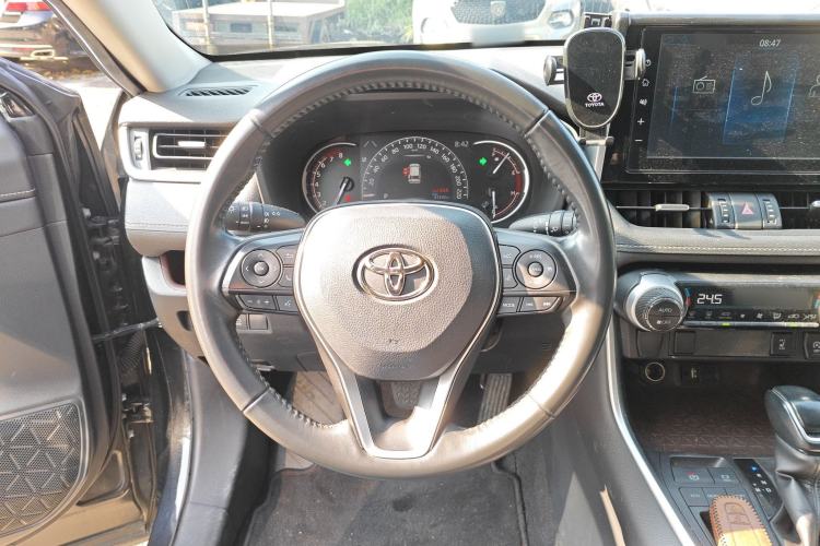Used Toyota RAV4 2020 2.0L CVT Two-Wheel Drive Prestige Edition
