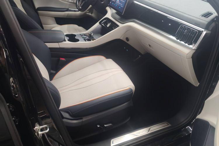 Used BYD Song PLUS New Energy 2023 Champion Edition EV 520KM Flagship Model