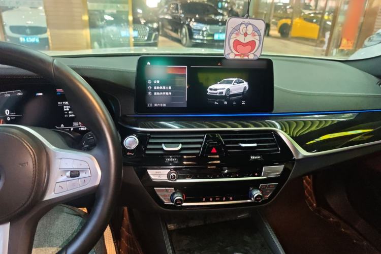 Used BMW 5 Series 2022 Second Facelift 525Li M Sport Package
