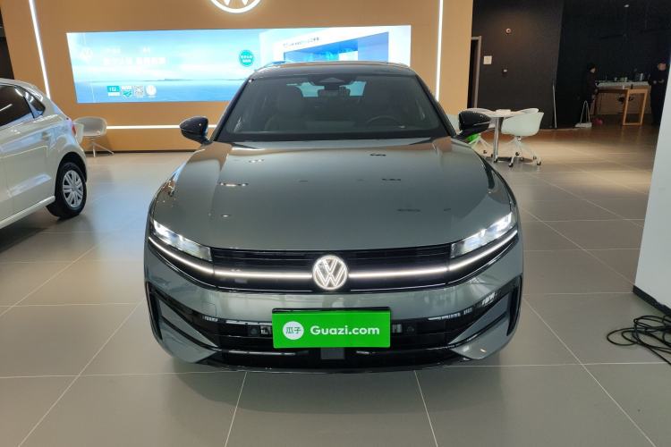 Used Volkswagen Magotan 2024 380TSI DSG Prestige Edition DaMai Package