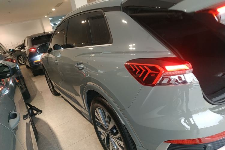 Used Audi Q4 e-tron 2024 40 e-tron Adventure Edition