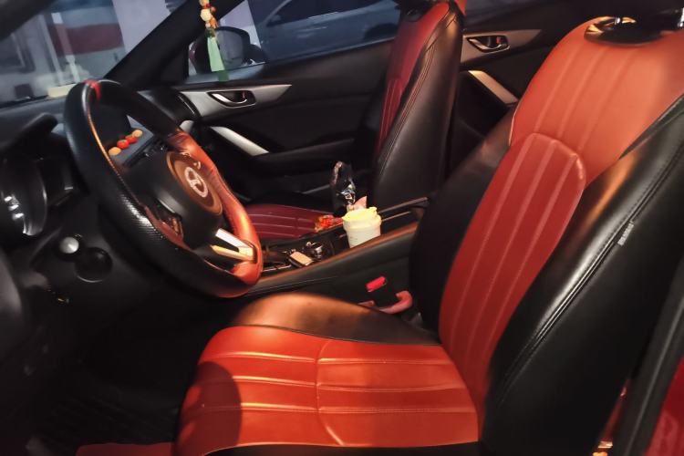 Used Mazda CX-4 2018 2.0L Automatic Two-Wheel Drive Blue Sky Dynamic Version China VI Standard Left Front Seat