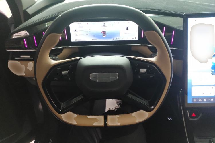 Used Geely Auto FX11 2023 2.0TD DCT Prestige Edition
