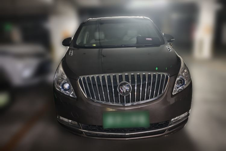 Used Buick GL8 2011 2.4L LT Luxury Business Executive Edition Front