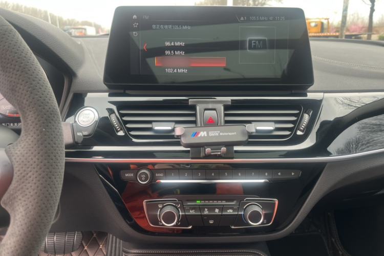 Used BMW 1 Series 2023 120i M Sport Night Edition Interior 3