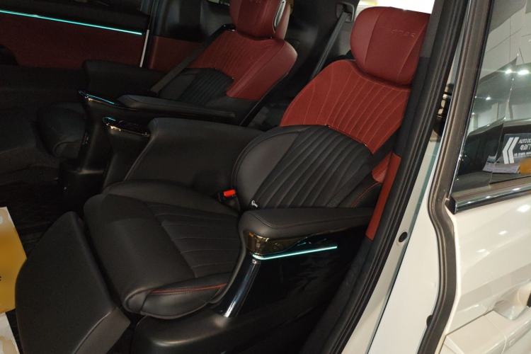 Used GAC Trumpchi M8 2024 Zongshi Series 400T Pioneer Edition