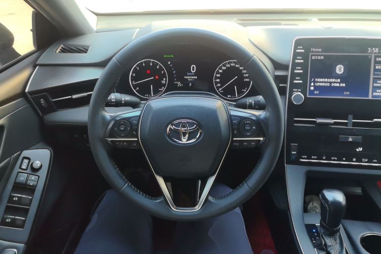 Used Toyota Avalon 2019 2.0L XLE Premium Edition China VI
