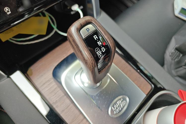 Used Land Rover Discovery Sport 2020 249 PS R-Dynamic Performance Edition
