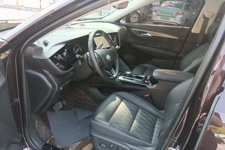 Used Buick Envision 2020 Encore S 652T All-Wheel-Drive Avenir Interior 1