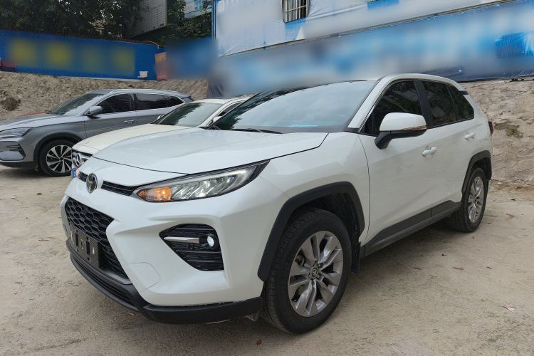 Used Toyota Wildlander 2024 2.0L CVT Two-Wheel Drive Leading Edition