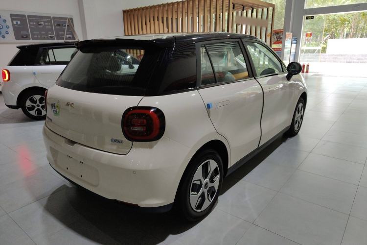 Used JAC Yiwei 3 2024 Beloved Edition 330km Air+
