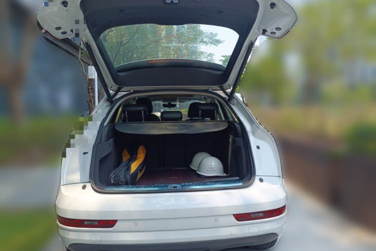 Used Audi Q3 2018 30th Anniversary Edition 30 TFSI Fashion Model Trunk