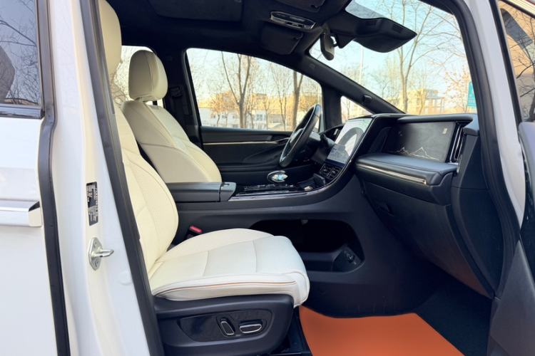 Used GAC Trumpchi M8 2023 Zongshi Series 400T Flagship Edition
